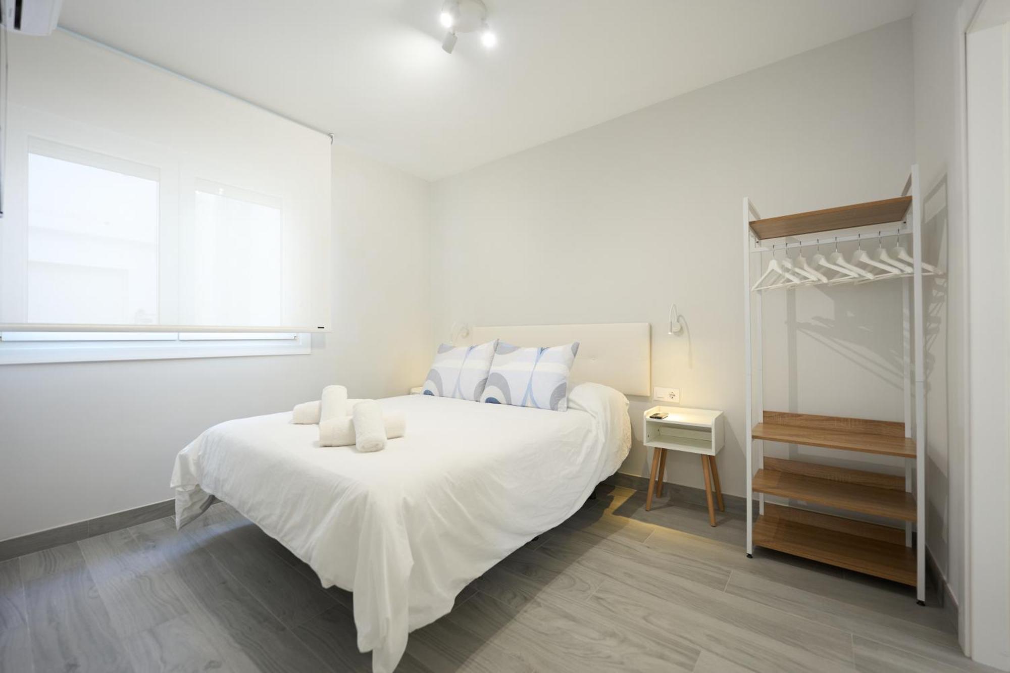 Paseo Maritimo - Apartamento A Estrenar, A Pie De Playa, Con 2 Banos Almeria Exterior photo